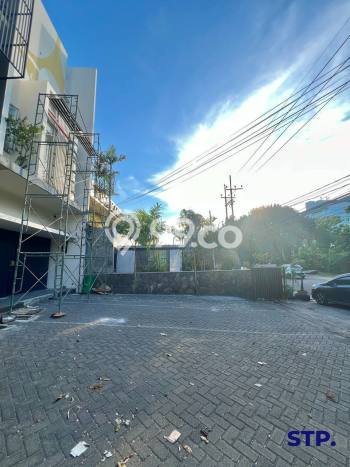 Ruko Area Strategis Kawasan , Luas 300m2m², Mainroad Ruko Area Strategis Kawasan , Luas 300m2m², Mainroad
