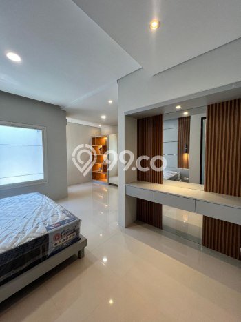 Dijual Rumah Premium dengan Fasilitas Sekitar Lengkap di Wiyung, Surabaya Dijual Rumah Premium dengan Fasilitas Sekitar Lengkap di Wiyung, Surabaya