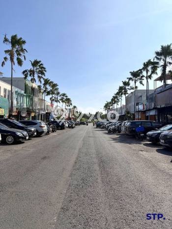 Ruko untuk Disewa di Pusat Surabaya Luas Bangunan 200m2 Ruko untuk Disewa di Pusat Surabaya Luas Bangunan 200m2