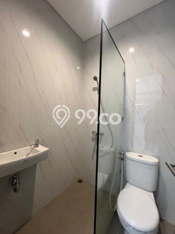 Dijual Rumah Premium dengan Fasilitas Sekitar Lengkap di Wiyung, Surabaya Dijual Rumah Premium dengan Fasilitas Sekitar Lengkap di Wiyung, Surabaya