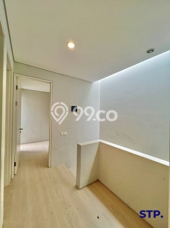Rumah di , Dekat Tol, 4 KT, Luas 90m2m² Bangunan 110m2m² Rumah di , Dekat Tol, 4 KT, Luas 90m2m² Bangunan 110m2m²