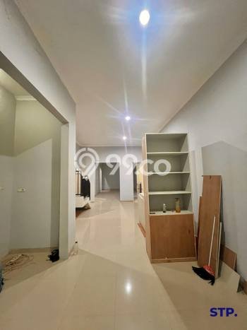 Disewakan! Rumah 4 Kamar Tidur &
4 Kamar Mandi di Surabaya Kota, Surabaya Disewakan! Rumah 4 Kamar Tidur &
4 Kamar Mandi di Surabaya Kota, Surabaya