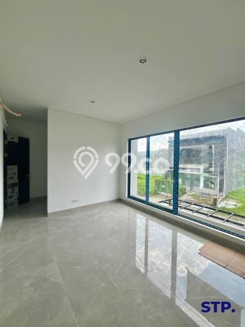 Jual Rumah Mewah Megah Dengan View Eksklusif di Citraland, Surabaya Jual Rumah Mewah Megah Dengan View Eksklusif di Citraland, Surabaya
