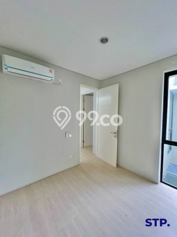 Rumah di , Dekat Tol, 4 KT, Luas 90m2m² Bangunan 110m2m² Rumah di , Dekat Tol, 4 KT, Luas 90m2m² Bangunan 110m2m²