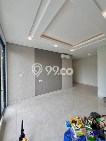 Jual Rumah Luas Megah Dengan View Cantik di Citraland, Surabaya Jual Rumah Luas Megah Dengan View Cantik di Citraland, Surabaya