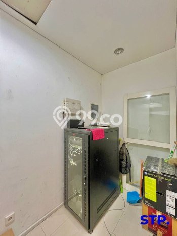 Dijual Kantor Strategis Kawasan Surabaya Kota, Luas 70m2m², Mainroad, Area Bisnis Dijual Kantor Strategis Kawasan Surabaya Kota, Luas 70m2m², Mainroad, Area Bisnis
