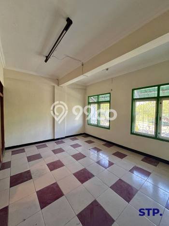 Ruko Dijual di Prime Area Surabaya Luas 190m2 Ruko Dijual di Prime Area Surabaya Luas 190m2