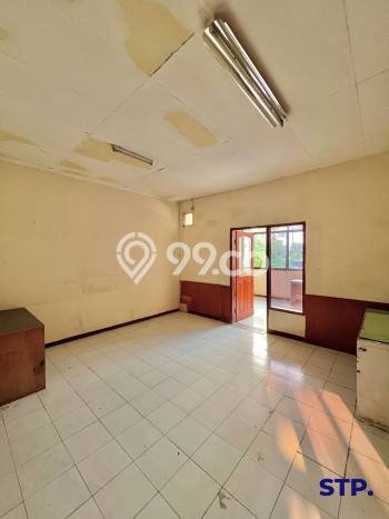 Ruko Bagus Dijual LB 150m2 Lokasi Strategis Surabaya Area Cocok untuk Bisnis Ruko Bagus Dijual LB 150m2 Lokasi Strategis Surabaya Area Cocok untuk Bisnis