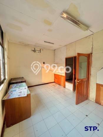 Ruko Bagus Dijual LB 150m2 Lokasi Strategis Surabaya Area Cocok untuk Bisnis Ruko Bagus Dijual LB 150m2 Lokasi Strategis Surabaya Area Cocok untuk Bisnis
