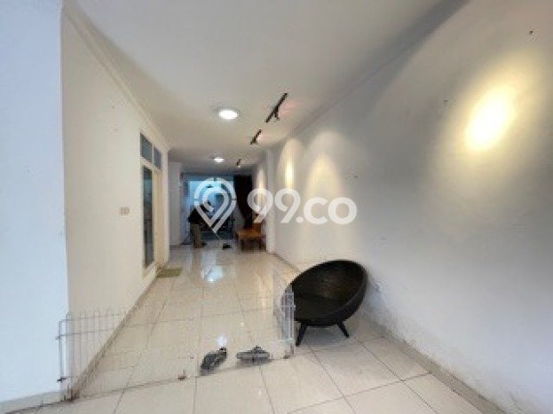 Jual Rumah Mewah Megah Dengan View Eksklusif di Pondok Indah, Jakarta Selatan Jual Rumah Mewah Megah Dengan View Eksklusif di Pondok Indah, Jakarta Selatan