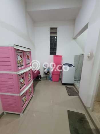 Rumah Modern Cantik 4 Kamar Bisa Langsung Pindah di Ciledug Rumah Modern Cantik 4 Kamar Bisa Langsung Pindah di Ciledug