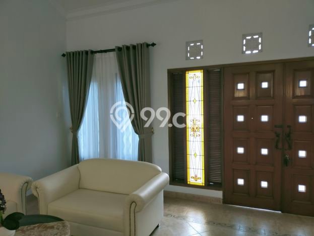 Siap Huni Hunian Elit 4 Kamar di Kebayoran Lama Dekat ke Mana Saja Siap Huni Hunian Elit 4 Kamar di Kebayoran Lama Dekat ke Mana Saja