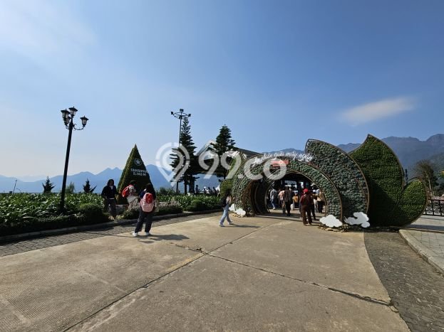 Hunian Nyaman Asri 3 KT Siap Huni di Taman Holis Indah Bandung Hunian Nyaman Asri 3 KT Siap Huni di Taman Holis Indah Bandung