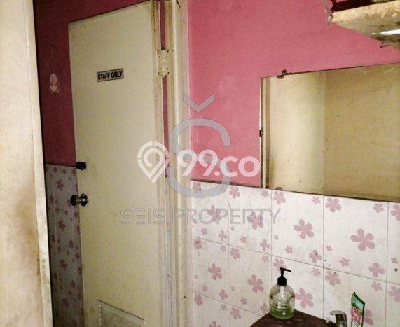 Ruko Dijual di Bandung LT 165m2 & LB 128m2 Lokasi Terbaik! Ruko Dijual di Bandung LT 165m2 & LB 128m2 Lokasi Terbaik!