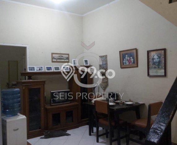 Rumah Modern 5 KT di Cibeunying Bandung Unfurnished Rumah Modern 5 KT di Cibeunying Bandung Unfurnished
