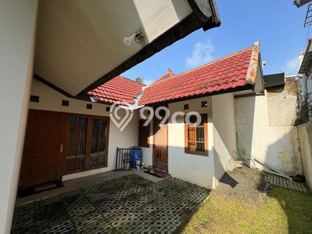 Rumah Elit Modern Tanpa Renovasi di Ujungberung Bandung Rumah Elit Modern Tanpa Renovasi di Ujungberung Bandung