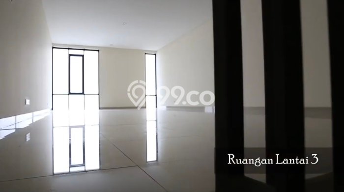 Ruko Dijual di Prime Area Bandung Luas 210m2 Ruko Dijual di Prime Area Bandung Luas 210m2