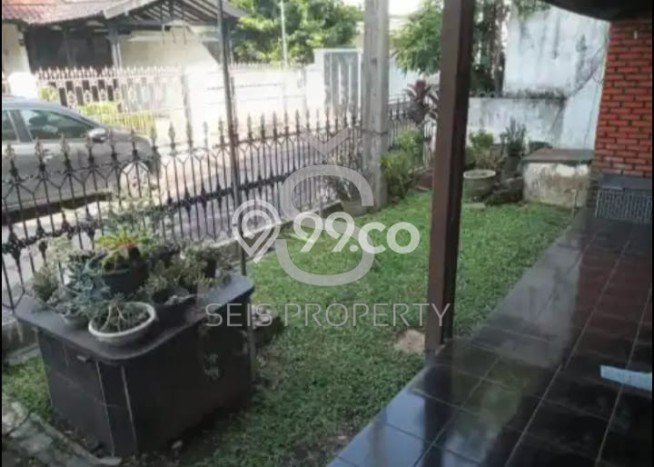 Dijual Rumah Mewah Elegan Dengan View Cantik di Buah Batu, Bandung Dijual Rumah Mewah Elegan Dengan View Cantik di Buah Batu, Bandung