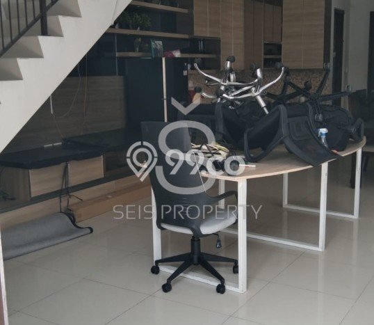 Ready to Use! Luxury House LT 180m2 Desain Elegan di Terusan Buah Batu Ready to Use! Luxury House LT 180m2 Desain Elegan di Terusan Buah Batu
