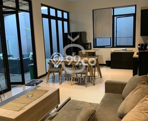 Rumah Luas Asri 3 KT Siap Pakai di Taman Holis Indah Bandung Rumah Luas Asri 3 KT Siap Pakai di Taman Holis Indah Bandung