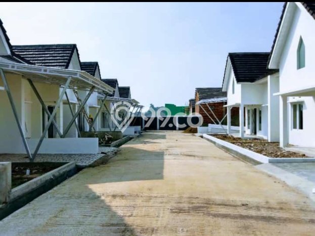 HARGA SPECIAL! Rumah Asri area Baleendah, Bandung, LT 60m2m² LB 40m2m² BISA KPR! HARGA SPECIAL! Rumah Asri area Baleendah, Bandung, LT 60m2m² LB 40m2m² BISA KPR!