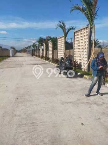 HARGA SPECIAL! Rumah Asri area Baleendah, Bandung, LT 60m2m² LB 40m2m² BISA KPR! HARGA SPECIAL! Rumah Asri area Baleendah, Bandung, LT 60m2m² LB 40m2m² BISA KPR!