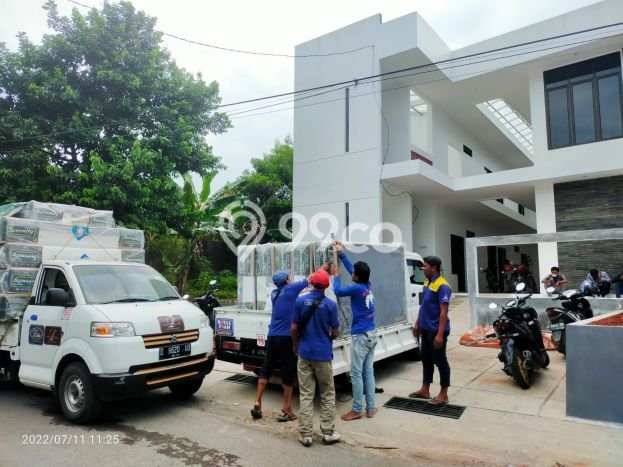 For Sale Rumah Mewah Exclusive di Tembalang, Semarang For Sale Rumah Mewah Exclusive di Tembalang, Semarang