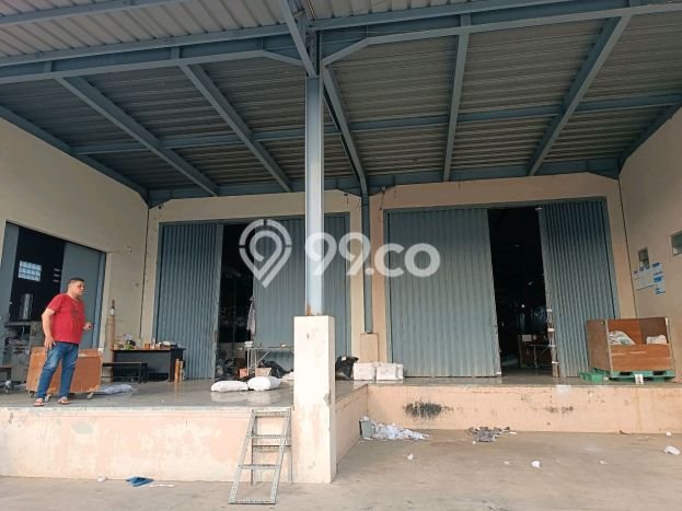 Disewakan Gudang komersial di Tarumajaya luas bangunan 2000m2 Disewakan Gudang komersial di Tarumajaya luas bangunan 2000m2