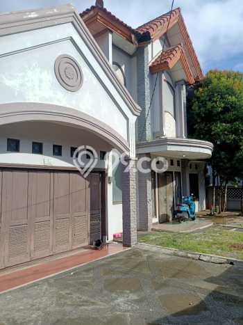 Sewa cepat hunian minimalis lokasi strategis 6 Kamar di Pondok Gede, Bekasi Sewa cepat hunian minimalis lokasi strategis 6 Kamar di Pondok Gede, Bekasi