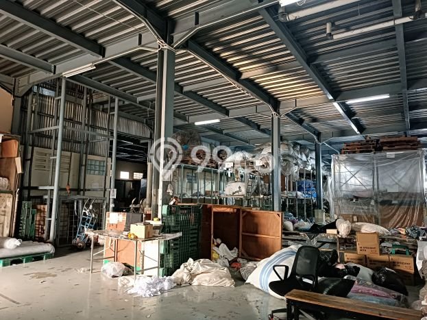 Disewakan Gudang komersial di Tarumajaya luas bangunan 2000m2 Disewakan Gudang komersial di Tarumajaya luas bangunan 2000m2