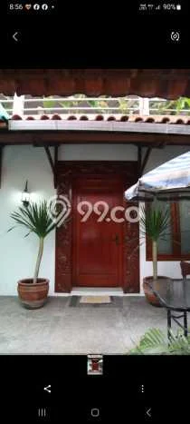 Rumah Disewakan Jakarta Selatan LT 274m2 LB 300m2 Kawasan Patal Senayan Rumah Disewakan Jakarta Selatan LT 274m2 LB 300m2 Kawasan Patal Senayan