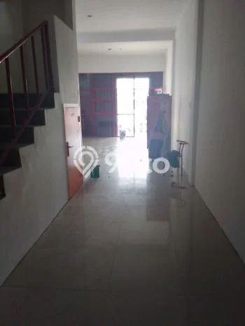 Disewakan Ruko di Pusat Kota Jakarta Selatan Ramai Strategis Disewakan Ruko di Pusat Kota Jakarta Selatan Ramai Strategis