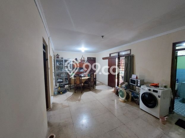 Rumah Elit LB 203m2 Siap Huni Desain Elegan di Surabaya Kota, Surabaya Rumah Elit LB 203m2 Siap Huni Desain Elegan di Surabaya Kota, Surabaya