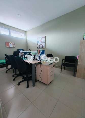Rumah 4 Kamar Dekat dengan Akses Transportasi, Tangerang Selatan - Harga Terjangkau Rumah 4 Kamar Dekat dengan Akses Transportasi, Tangerang Selatan - Harga Terjangkau