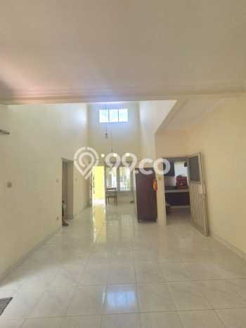 Rumah Minimalis 2 Kamar LT 120m2 di Bintaro Rumah Minimalis 2 Kamar LT 120m2 di Bintaro