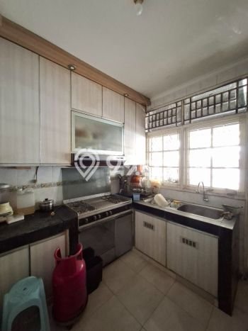 Rumah Elit Modern Tanpa Renovasi di Bintaro Tangerang Selatan Rumah Elit Modern Tanpa Renovasi di Bintaro Tangerang Selatan
