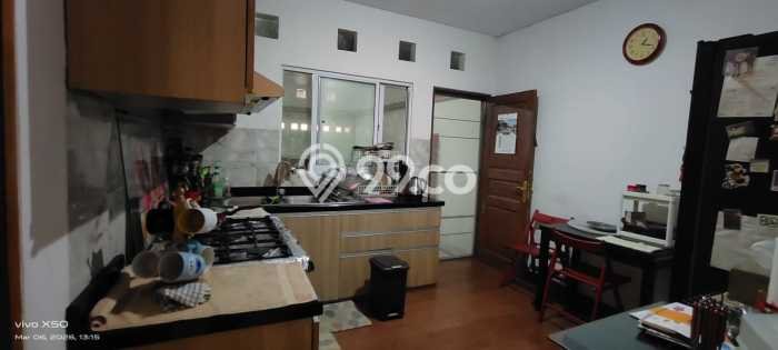 Jual Rumah Mewah Elegan Dengan View Cantik di Bintaro, Tangerang Selatan Jual Rumah Mewah Elegan Dengan View Cantik di Bintaro, Tangerang Selatan