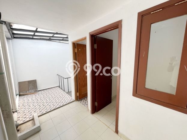 Dijual Rumah Luas Megah Dengan View Cantik di Bintaro, Tangerang Selatan Dijual Rumah Luas Megah Dengan View Cantik di Bintaro, Tangerang Selatan