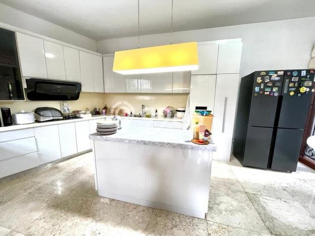 BEST OFFER! Rumah Siap Huni di Bintaro, Luas 279m² LB 350m² BEST OFFER! Rumah Siap Huni di Bintaro, Luas 279m² LB 350m²