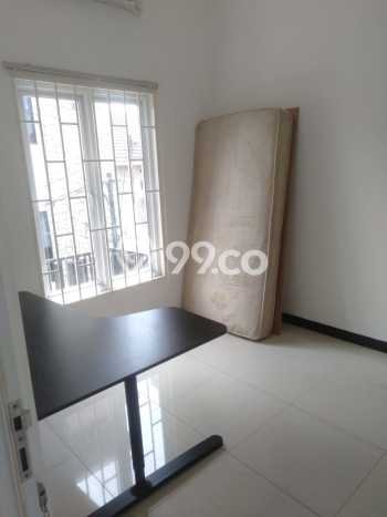 Dijual Rumah 4 Kamar Lokasi Strategis Bagus dan Strategis di Pondok Aren Dijual Rumah 4 Kamar Lokasi Strategis Bagus dan Strategis di Pondok Aren