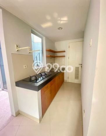 For Sale Hunian Rumah Terawat 3 Kamar di Bintaro, Tangerang Selatan For Sale Hunian Rumah Terawat 3 Kamar di Bintaro, Tangerang Selatan