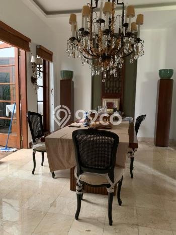 Dijual Rumah Premium dengan Fasilitas Sekitar Lengkap di Kebayoran Baru, Jakarta Selatan Dijual Rumah Premium dengan Fasilitas Sekitar Lengkap di Kebayoran Baru, Jakarta Selatan