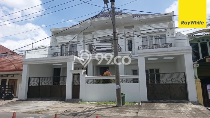 Dijual Rumah Elit Exclusive di Tenggilis Mejoyo, Surabaya Dijual Rumah Elit Exclusive di Tenggilis Mejoyo, Surabaya