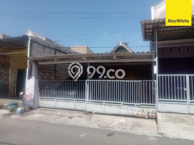 Rumah Elit LB 450m2 Siap Huni Desain Elegan di Petemon, Surabaya Rumah Elit LB 450m2 Siap Huni Desain Elegan di Petemon, Surabaya