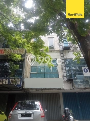 Ruko disewakan di Tegalsari Surabaya dengan luas bangunan 66m2 Ruko disewakan di Tegalsari Surabaya dengan luas bangunan 66m2