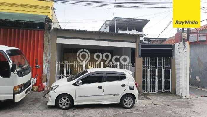 Rumah Cantik Siap Pakai Di Wonokromo Luas 137m2 Aman Rumah Cantik Siap Pakai Di Wonokromo Luas 137m2 Aman