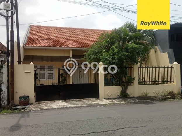 Rumah Modern Minimalis 3 Kamar Bisa Langsung Pindah di Tambaksari Rumah Modern Minimalis 3 Kamar Bisa Langsung Pindah di Tambaksari