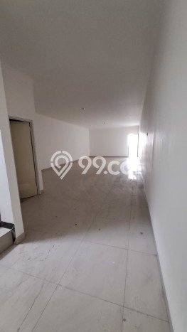 For Sale! Premium House LT 80m2 Desain Elegan di Jelambar For Sale! Premium House LT 80m2 Desain Elegan di Jelambar