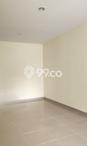 Rumah Luas Asri 5 KT Siap Pakai di Alam Sutera Tangerang Rumah Luas Asri 5 KT Siap Pakai di Alam Sutera Tangerang