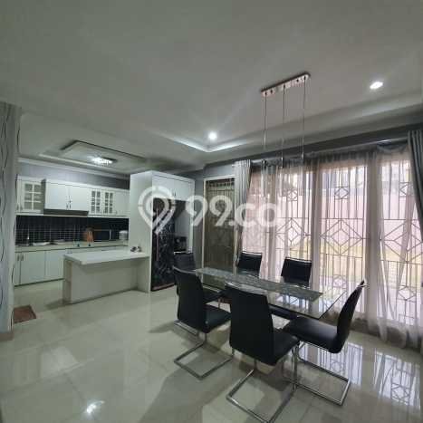 Dijual Hunian Mewah dengan Fasilitas Sekitar Lengkap di Lippo Cikarang, Cikarang Dijual Hunian Mewah dengan Fasilitas Sekitar Lengkap di Lippo Cikarang, Cikarang